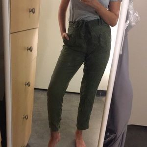 f21 khaki green paper bag trousers